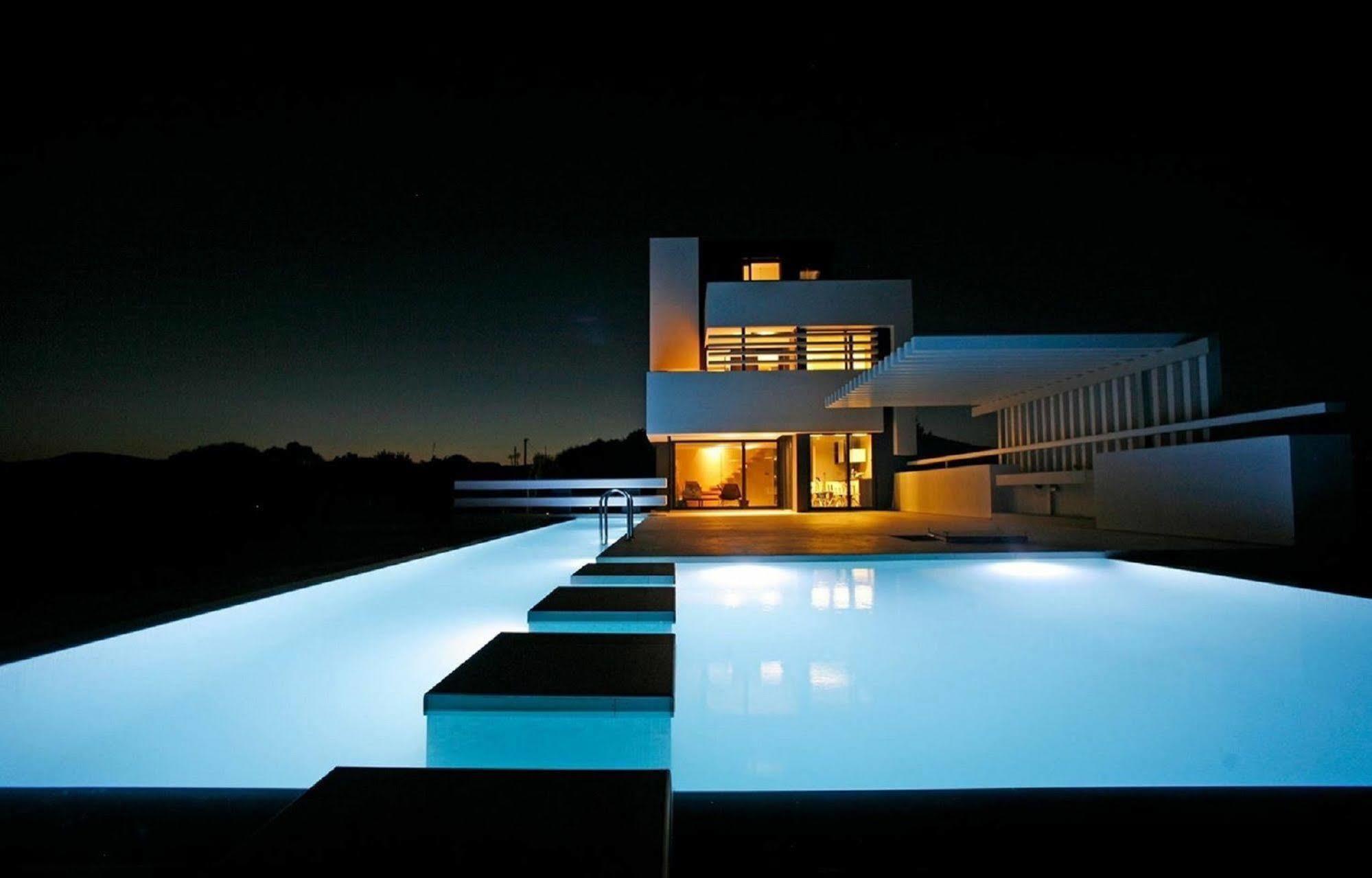 Albatross Beach Front Villas Jenadi Zewnętrze zdjęcie