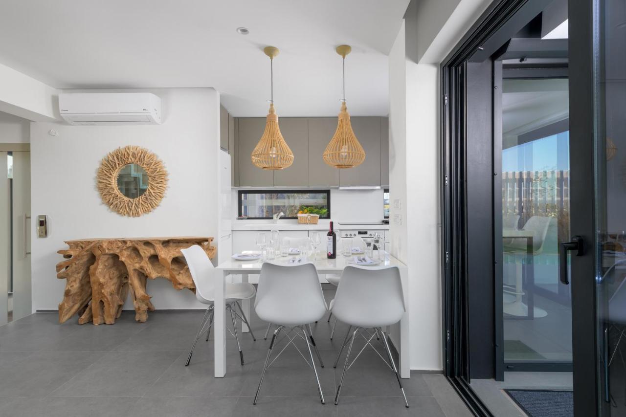 Albatross Beach Front Villas Jenadi Zewnętrze zdjęcie